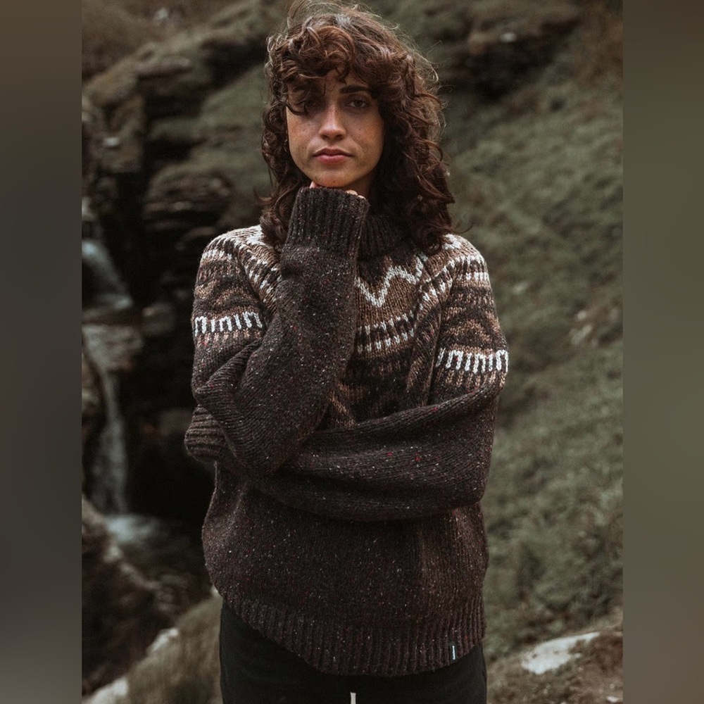 Finisterre Porth Fair Isle Yoke Jumper in Burnt Umber/Caramel - Picture 4 of 16